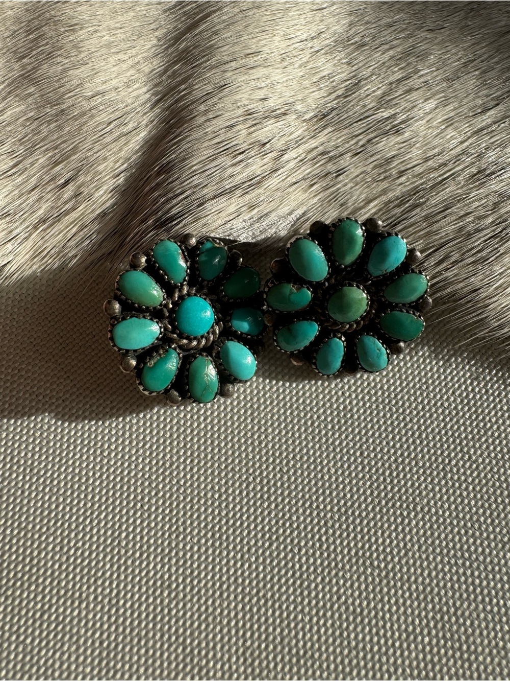 Vintage Turquoise Floral Cluster Clip on Earrings